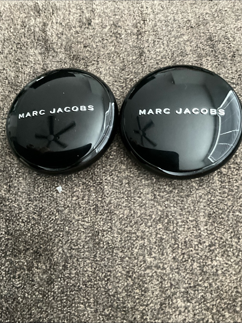 MARC JACOBS (2) SHADOWS